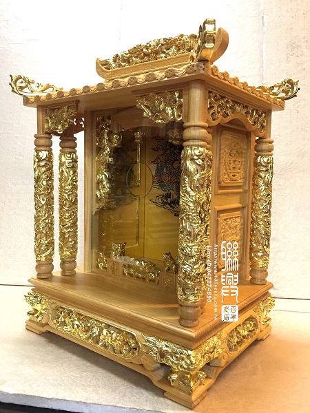 客製翹翼龕安金雷雕墨畫 2