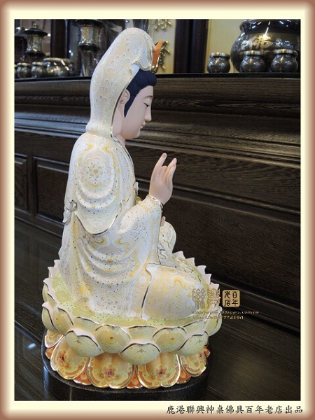 極彩白衣觀音 5
