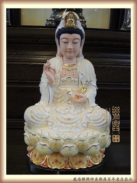 極彩白衣觀音 1