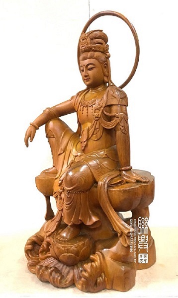 尺六檜木悠然自在觀音 3