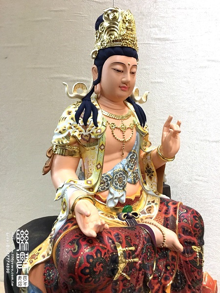 尺六極彩悠然自在觀音 7
