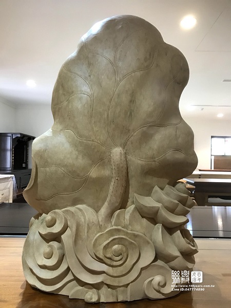 2.2尺金絲楠木蓮葉悠然觀音 6