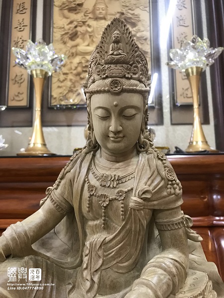 尺6金絲楠木悠然自在觀音 2