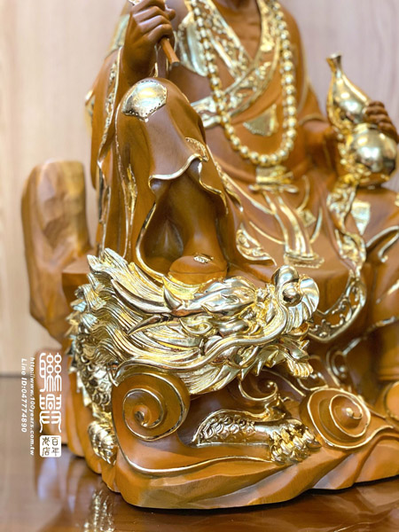 客製尺六樟木濟公禪師踏龍踩甕 6