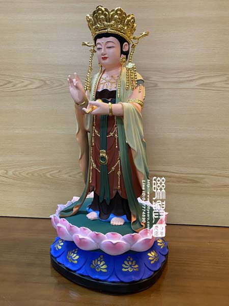 客製戴七佛帽站觀音 3
