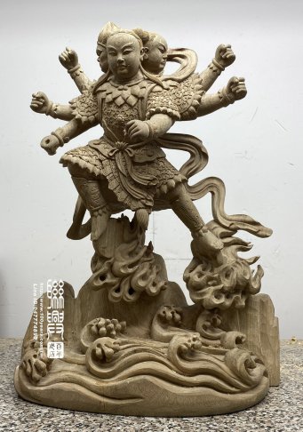訂製尺六樟木三頭六臂太子描金 6