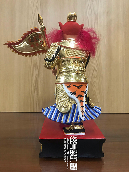 客製8.8寸大聖護將 5