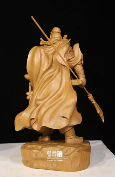 尺三台灣梢楠站武聖關公 5
