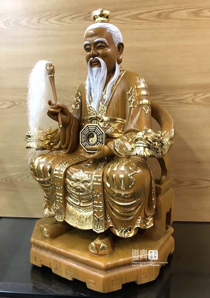 客製尺六樟木描金太上老君| 聯興神桌佛具百年老店
